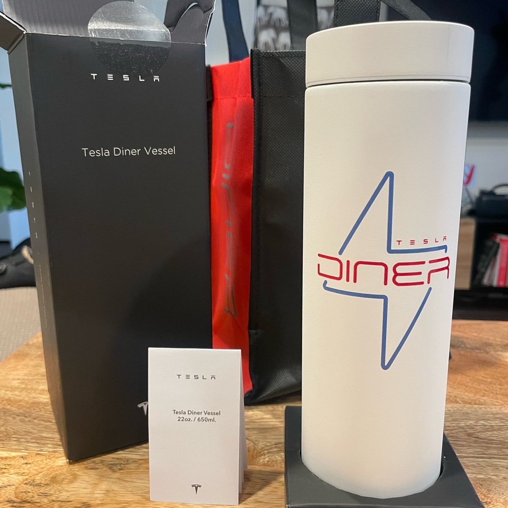 Tesla White Tumbler Drink Vessel